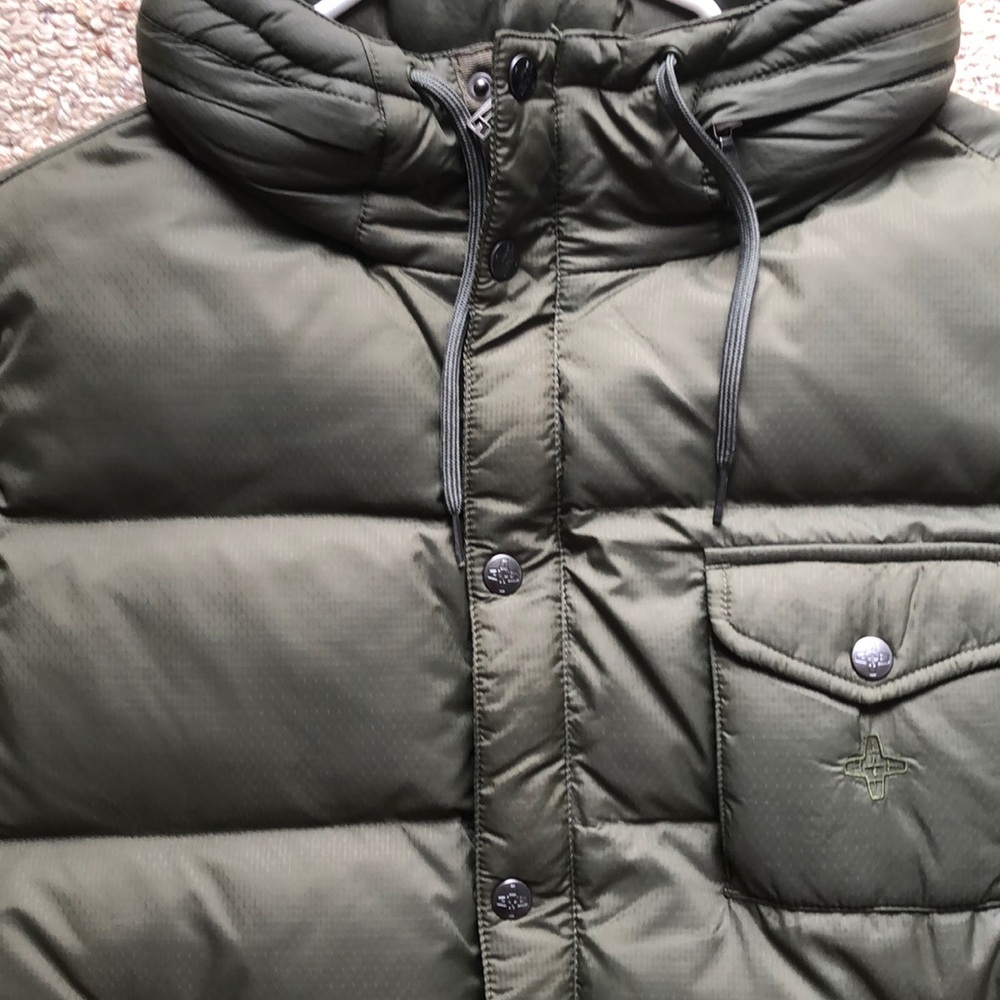 Addict Vest - Picture 3 of 3